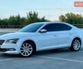 Білий Шкода Суперб, об'ємом двигуна 1.6 л та пробігом 220 тис. км за 15900 $, фото 3 на Automoto.ua
