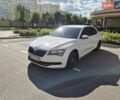 Белый Шкода Суперб, объемом двигателя 1.8 л и пробегом 250 тыс. км за 12000 $, фото 5 на Automoto.ua