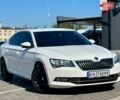 Белый Шкода Суперб, объемом двигателя 1.8 л и пробегом 226 тыс. км за 14700 $, фото 1 на Automoto.ua