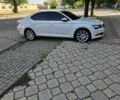 Білий Шкода Суперб, об'ємом двигуна 1.8 л та пробігом 170 тис. км за 12500 $, фото 1 на Automoto.ua