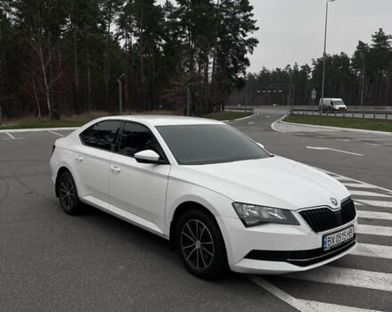 Белый Шкода Суперб, объемом двигателя 1.8 л и пробегом 258 тыс. км за 12999 $, фото 14 на Automoto.ua