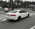 Белый Шкода Суперб, объемом двигателя 1.8 л и пробегом 258 тыс. км за 12999 $, фото 7 на Automoto.ua