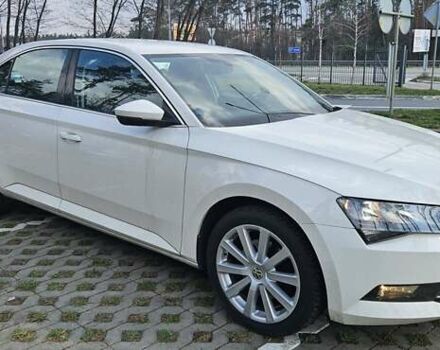 Білий Шкода Суперб, об'ємом двигуна 1.8 л та пробігом 144 тис. км за 16900 $, фото 4 на Automoto.ua