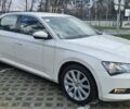 Білий Шкода Суперб, об'ємом двигуна 1.8 л та пробігом 144 тис. км за 16900 $, фото 4 на Automoto.ua