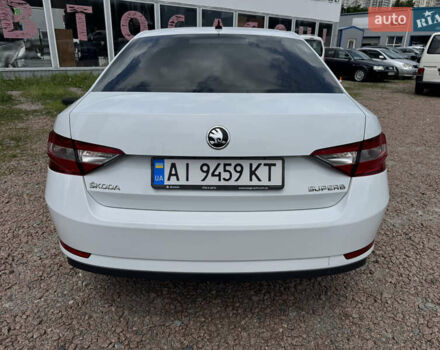 Білий Шкода Суперб, об'ємом двигуна 1.8 л та пробігом 187 тис. км за 16500 $, фото 3 на Automoto.ua