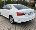 Білий Шкода Суперб, об'ємом двигуна 2 л та пробігом 210 тис. км за 13999 $, фото 18 на Automoto.ua