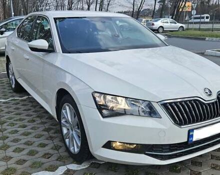 Білий Шкода Суперб, об'ємом двигуна 1.8 л та пробігом 144 тис. км за 16900 $, фото 5 на Automoto.ua