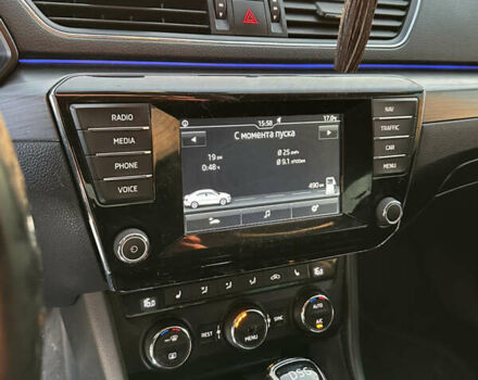 Білий Шкода Суперб, об'ємом двигуна 1.97 л та пробігом 226 тис. км за 17750 $, фото 9 на Automoto.ua