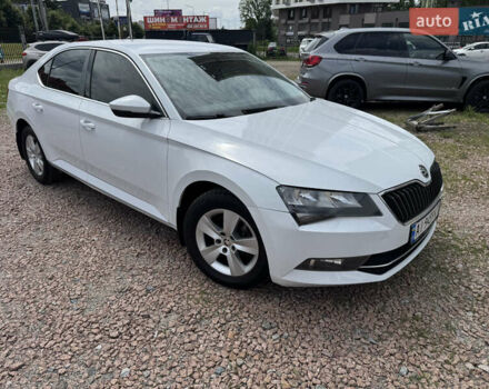 Білий Шкода Суперб, об'ємом двигуна 1.8 л та пробігом 187 тис. км за 16500 $, фото 5 на Automoto.ua