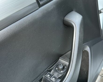 Білий Шкода Суперб, об'ємом двигуна 2 л та пробігом 226 тис. км за 17750 $, фото 9 на Automoto.ua