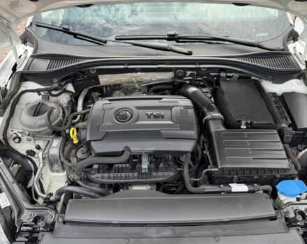 Белый Шкода Суперб, объемом двигателя 1.8 л и пробегом 187 тыс. км за 15200 $, фото 10 на Automoto.ua