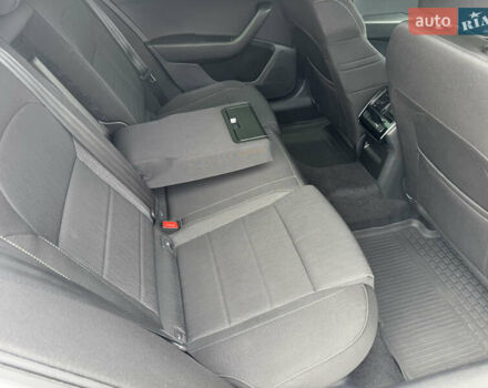 Білий Шкода Суперб, об'ємом двигуна 1.8 л та пробігом 187 тис. км за 16500 $, фото 10 на Automoto.ua