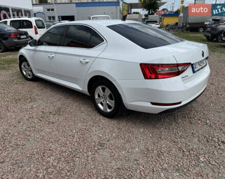 Білий Шкода Суперб, об'ємом двигуна 1.8 л та пробігом 187 тис. км за 16500 $, фото 2 на Automoto.ua