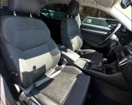 Белый Шкода Суперб, объемом двигателя 0 л и пробегом 209 тыс. км за 16500 $, фото 2 на Automoto.ua