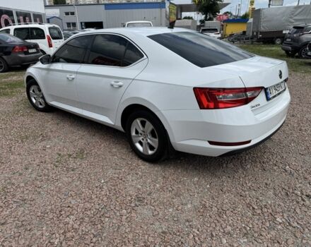 Белый Шкода Суперб, объемом двигателя 1.8 л и пробегом 187 тыс. км за 15200 $, фото 2 на Automoto.ua