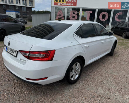 Білий Шкода Суперб, об'ємом двигуна 1.8 л та пробігом 187 тис. км за 16500 $, фото 4 на Automoto.ua