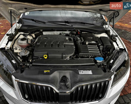 Белый Шкода Суперб, объемом двигателя 2 л и пробегом 255 тыс. км за 15500 $, фото 40 на Automoto.ua