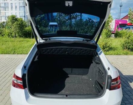 Белый Шкода Суперб, объемом двигателя 1.97 л и пробегом 249 тыс. км за 15999 $, фото 7 на Automoto.ua