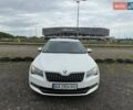 Белый Шкода Суперб, объемом двигателя 1.8 л и пробегом 220 тыс. км за 13900 $, фото 3 на Automoto.ua