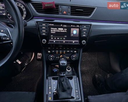 Белый Шкода Суперб, объемом двигателя 1.97 л и пробегом 169 тыс. км за 22000 $, фото 23 на Automoto.ua