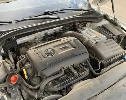 Белый Шкода Суперб, объемом двигателя 1.8 л и пробегом 240 тыс. км за 11700 $, фото 12 на Automoto.ua