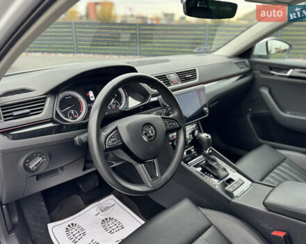 Шкода Суперб 2017 у Мукачеве на Automoto.ua Білий Шкода Суперб, об'ємом двигуна 1.8 л та пробігом 220 тис. км за 18000 $, фото 14 на Automoto.ua