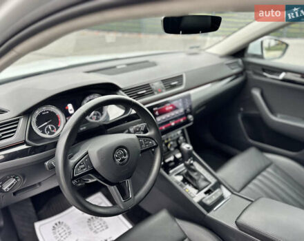 Шкода Суперб 2017 у Мукачеве на Automoto.ua Білий Шкода Суперб, об'ємом двигуна 1.8 л та пробігом 220 тис. км за 18000 $, фото 16 на Automoto.ua