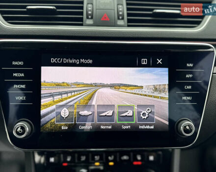 Шкода Суперб 2017 у Мукачеве на Automoto.ua Білий Шкода Суперб, об'ємом двигуна 1.8 л та пробігом 220 тис. км за 18000 $, фото 29 на Automoto.ua