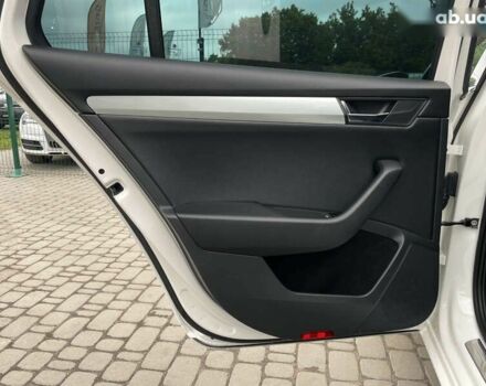 Белый Шкода Суперб, объемом двигателя 2 л и пробегом 300 тыс. км за 17555 $, фото 27 на Automoto.ua