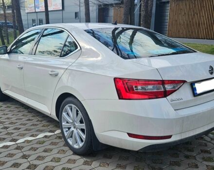 Білий Шкода Суперб, об'ємом двигуна 1.8 л та пробігом 144 тис. км за 17200 $, фото 21 на Automoto.ua