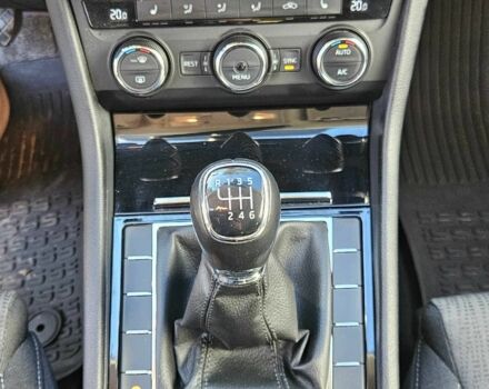 Білий Шкода Суперб, об'ємом двигуна 1.8 л та пробігом 144 тис. км за 17200 $, фото 16 на Automoto.ua