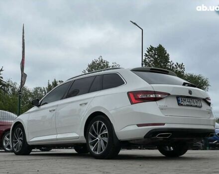 Белый Шкода Суперб, объемом двигателя 2 л и пробегом 300 тыс. км за 17555 $, фото 21 на Automoto.ua