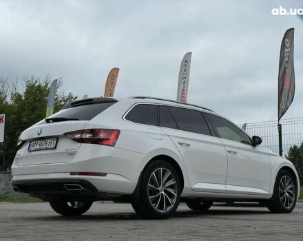 Белый Шкода Суперб, объемом двигателя 2 л и пробегом 300 тыс. км за 17555 $, фото 15 на Automoto.ua