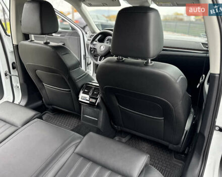 Шкода Суперб 2017 у Мукачеве на Automoto.ua Білий Шкода Суперб, об'ємом двигуна 1.8 л та пробігом 220 тис. км за 18000 $, фото 26 на Automoto.ua