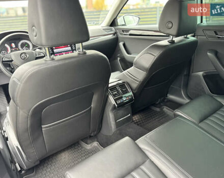 Шкода Суперб 2017 у Мукачеве на Automoto.ua Білий Шкода Суперб, об'ємом двигуна 1.8 л та пробігом 220 тис. км за 18000 $, фото 35 на Automoto.ua