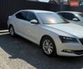Белый Шкода Суперб, объемом двигателя 1.8 л и пробегом 95 тыс. км за 19500 $, фото 1 на Automoto.ua