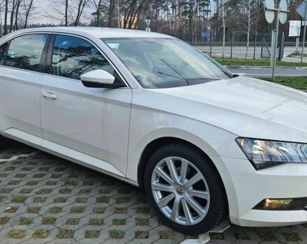 Білий Шкода Суперб, об'ємом двигуна 1.8 л та пробігом 144 тис. км за 17200 $, фото 3 на Automoto.ua