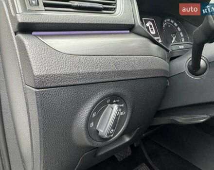 Белый Шкода Суперб, объемом двигателя 1.8 л и пробегом 218 тыс. км за 16900 $, фото 27 на Automoto.ua