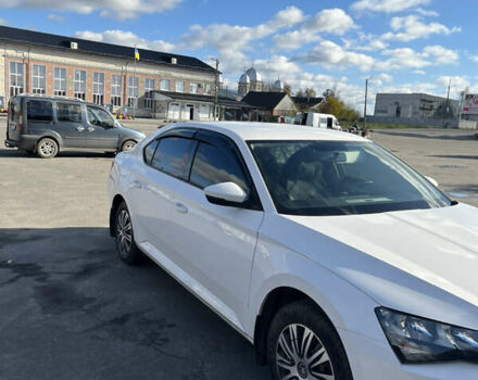Шкода Суперб 2018 в Шепетовке на Automoto.ua Белый Шкода Суперб, объемом двигателя 1.8 л и пробегом 188 тыс. км за 15000 $, фото 5 на Automoto.ua