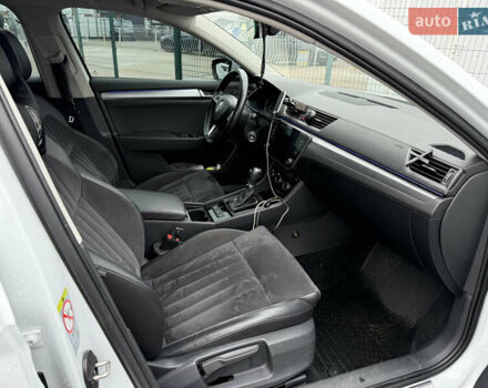 Білий Шкода Суперб, об'ємом двигуна 1.97 л та пробігом 237 тис. км за 18590 $, фото 15 на Automoto.ua