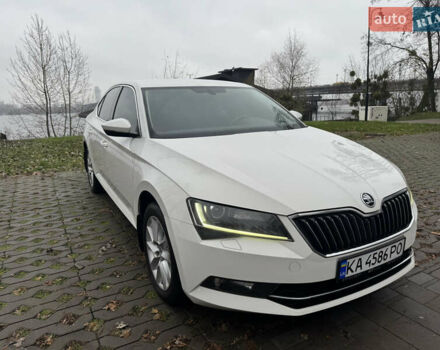 Белый Шкода Суперб, объемом двигателя 1.8 л и пробегом 218 тыс. км за 16900 $, фото 16 на Automoto.ua