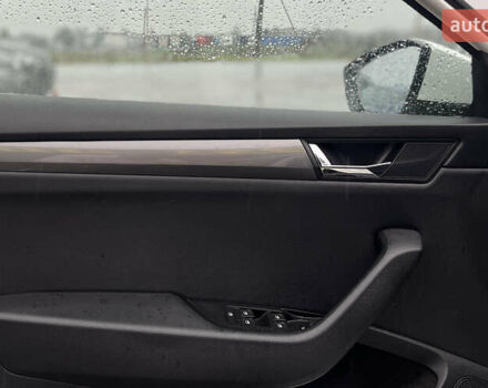 Белый Шкода Суперб, объемом двигателя 1.6 л и пробегом 197 тыс. км за 14999 $, фото 14 на Automoto.ua