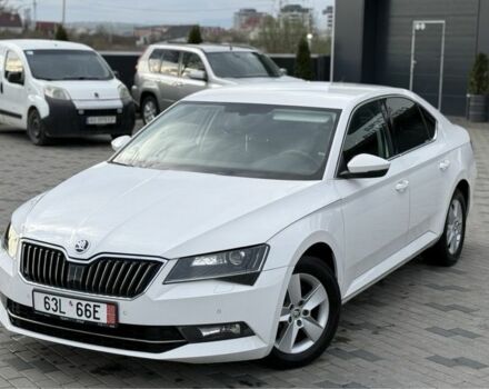 Белый Шкода Суперб, объемом двигателя 2 л и пробегом 201 тыс. км за 18300 $, фото 2 на Automoto.ua