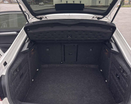 Белый Шкода Суперб, объемом двигателя 1.8 л и пробегом 115 тыс. км за 20600 $, фото 16 на Automoto.ua