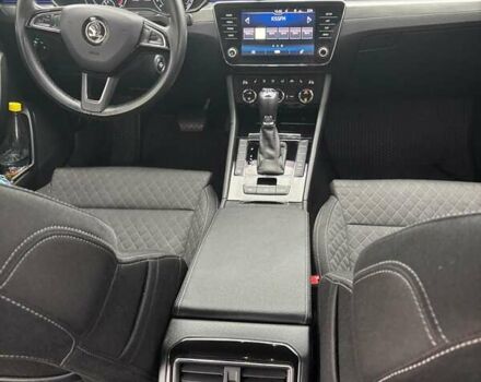 Белый Шкода Суперб, объемом двигателя 1.8 л и пробегом 115 тыс. км за 21300 $, фото 2 на Automoto.ua