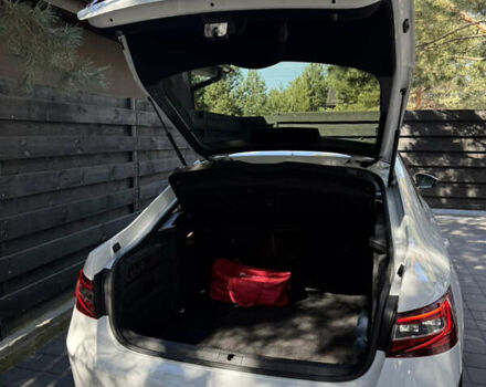 Білий Шкода Суперб, об'ємом двигуна 1.8 л та пробігом 140 тис. км за 19900 $, фото 15 на Automoto.ua