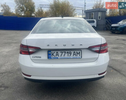 Білий Шкода Суперб, об'ємом двигуна 1.98 л та пробігом 120 тис. км за 19431 $, фото 3 на Automoto.ua