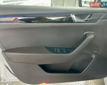 Белый Шкода Суперб, объемом двигателя 1.97 л и пробегом 241 тыс. км за 25600 $, фото 9 на Automoto.ua