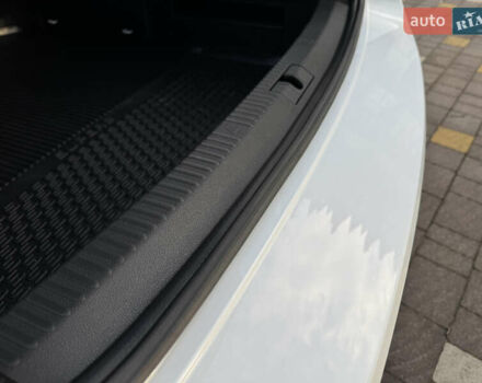 Белый Шкода Суперб, объемом двигателя 2 л и пробегом 164 тыс. км за 25450 $, фото 182 на Automoto.ua