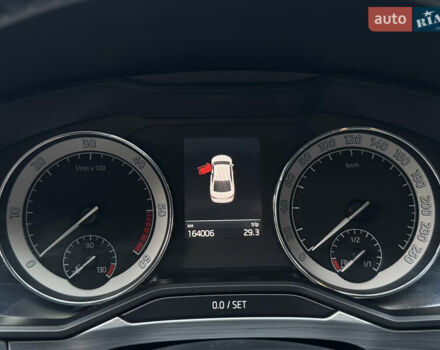 Белый Шкода Суперб, объемом двигателя 2 л и пробегом 164 тыс. км за 25450 $, фото 146 на Automoto.ua